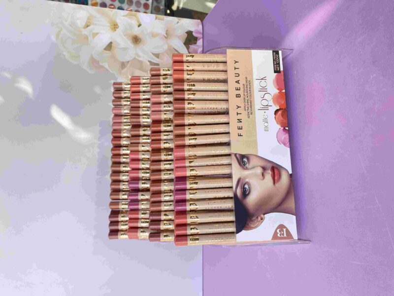 LAPIZ DE LABIOS FB - Image 6